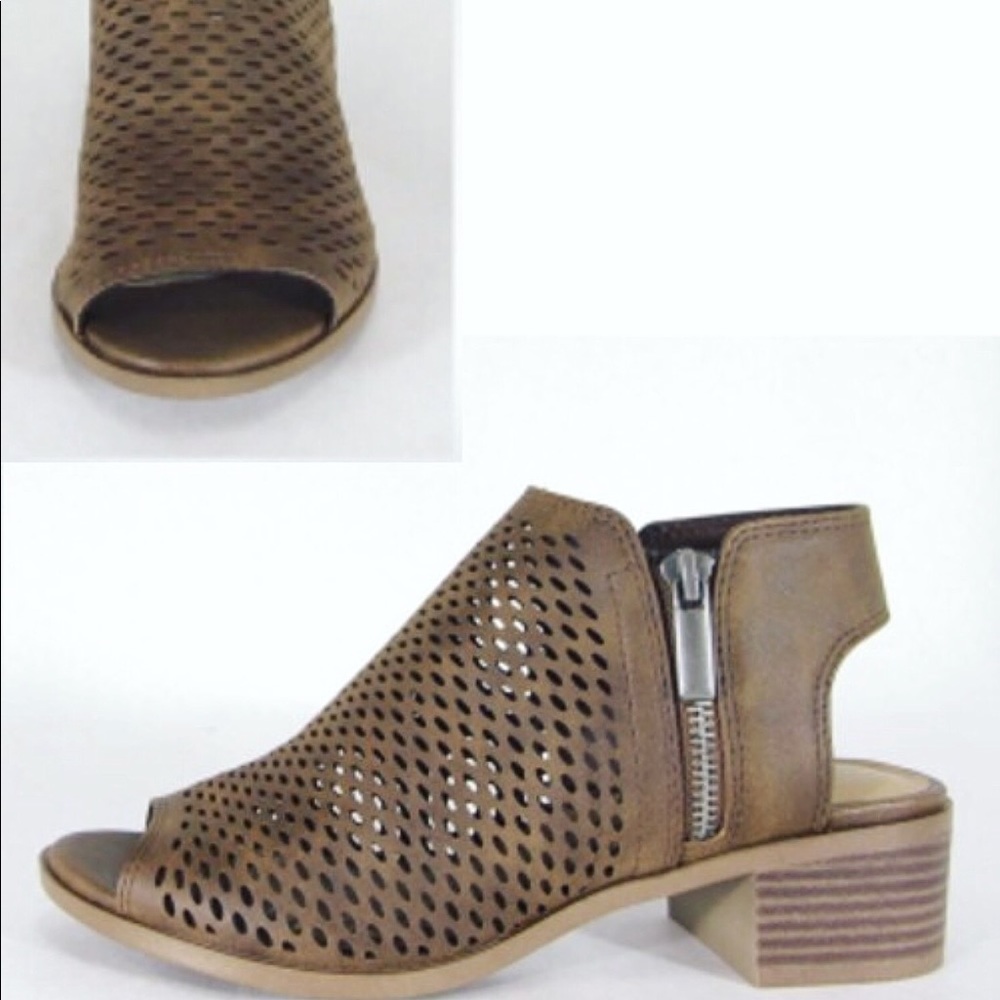 Boutique Style Open Toe Sandals